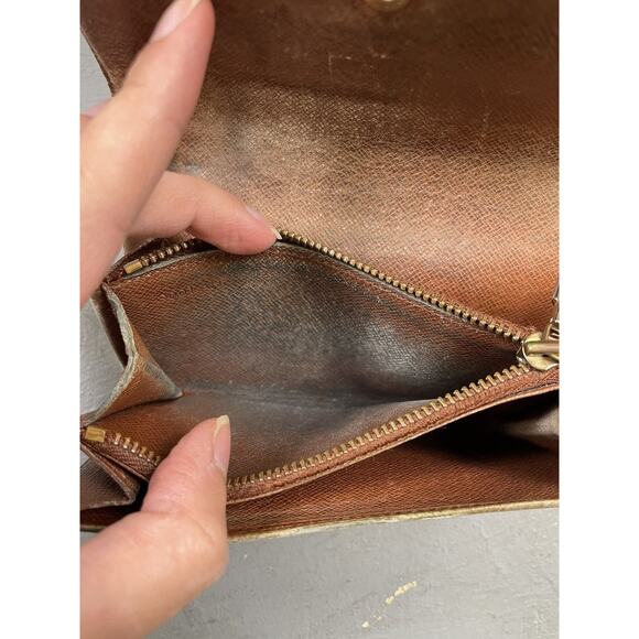 Classic Louis Vuitton Womens Brown Canvas Monogram LV - Picture 5 of 7